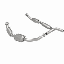 Load image into Gallery viewer, MagnaFlow Direct Fit Catalytic Converter 07-08 Ford E-150 4.6L