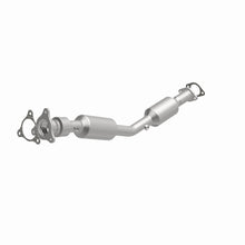 Load image into Gallery viewer, MagnaFlow DF Cat Conv 05-07 Chevy Cobalt/06-07 HHR/07 Pontiac G5/05-07 Saturn Ion/06-07 Ion-2/Ion-3