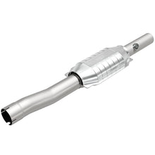 Load image into Gallery viewer, MagnaFlow Direct Fit Catalytic Converter 99-01 Grand Cherokee 4.7L