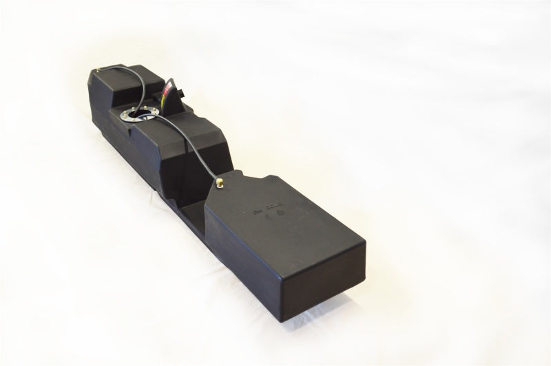 Titan Fuel Tanks 01-10 GM 2500/3500 Duramax Crew Cab Long Bed 62 Gallon XXL Mid-Ship Fuel Tank - GTR Auto