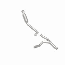 Load image into Gallery viewer, MagnaFlow Direct Fit Catalytic Converter 04-05 Dodge RAM 1500 Pickup 3.7L (Inc 4WD 4.7L) P/S