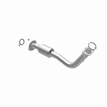 Load image into Gallery viewer, MagnaFlow Direct Fit Catalytic Converter 13-15 RAV4 2.5 Underbody
