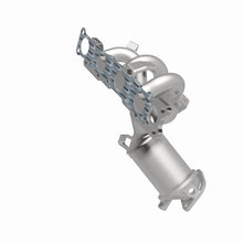 Load image into Gallery viewer, MagnaFlow Direct Fit Catalytic Converter 08-09 Kia Optima 2.4L Manifold
