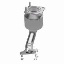 Load image into Gallery viewer, MagnaFlow Direct Fit Catalytic Converter 2007-2012 ALTIMA 3.5 L Underbody