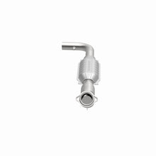 Load image into Gallery viewer, MagnaFlow Direct Fit Catalytic Converter 97-98 Expedition-Navigator