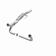 Load image into Gallery viewer, MagnaFlow Direct Fit Catalytic Converter 02 Dodge Ram 1500 Van