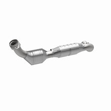 Load image into Gallery viewer, MagnaFlow Direct Fit Catalytic Converter 01 Ford Trucks 5.4L