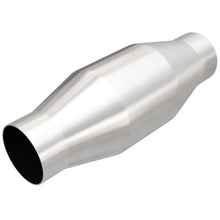 Load image into Gallery viewer, MagnaFlow Universal Catalytic Converter 2.25inch Long Body Spun