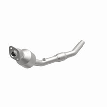 Load image into Gallery viewer, MagnaFlow Direct Fit Catalytic Converter 02-03 Freelander 2.5L