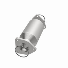 Load image into Gallery viewer, MagnaFlow Direct Fit Catalytic Converter 05-10 Honda Odyssey 3.5L