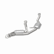 Load image into Gallery viewer, MagnaFlow Direct Fit Catalytic Converter Taurus/Sable/Continental 8