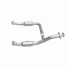 Load image into Gallery viewer, MagnaFlow DF Catalytic Conv 06-09 Ford Explorer 4.6L Y-Pipe Assy/07-09 Explorer Sport Trac 4.6L
