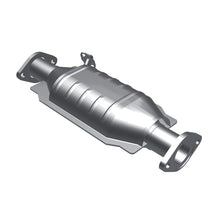 Load image into Gallery viewer, MagnaFlow Direct Fit Catalytic Converter Toyota 81 82
