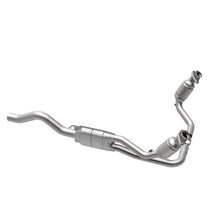 Load image into Gallery viewer, MagnaFlow Direct Fit Catalytic Converter 00-03 Dakota 4.7L