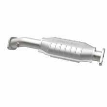 Load image into Gallery viewer, MagnaFlow Direct Fit Catalytic Converter 00-01 MPV 2.5L rr OEM