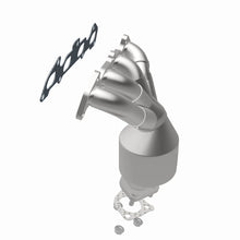 Load image into Gallery viewer, MagnaFlow Direct Fit Catalytic Converter 00-03 Kia Rio 1.5L/1.6L