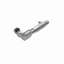 Load image into Gallery viewer, MagnaFlow Direct Fit Catalytic Converter 01 Ford Trucks 5.4L