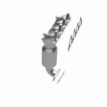 Load image into Gallery viewer, MagnaFlow Direct Fit Catalytic Converter 06-09 Hyundai Accent 1.6L