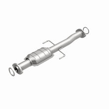 Load image into Gallery viewer, MagnaFlow Direct Fit Catalytic Converter 02-04 Tacoma Rear 2.4L