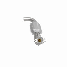 Load image into Gallery viewer, MagnaFlow Direct Fit Catalytic Converter F150 Truck 97-98 V8 4.6L 2W