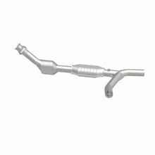 Load image into Gallery viewer, MagnaFlow Direct Fit Catalytic Converter 01-03 Ford E150 4.2L Passenger Side