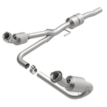 Load image into Gallery viewer, MagnaFlow Direct Fit Catalytic Converter 02-03 Dodge Durango 5.9L
