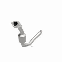 Load image into Gallery viewer, MagnaFlow Direct Fit Catalytic Converter 96-97 Chrysler Concorde 3.5L