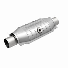 Load image into Gallery viewer, MagnaFlow Universal Catalytic Converter 2.25 inch Midbed O2 Rear CA