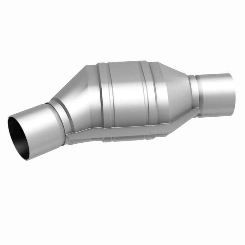 MagnaFlow Universal Catalytic Converter 2.25in Inlet/Outlet Angled Offset/Center Calif OBDII