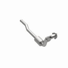 Load image into Gallery viewer, MagnaFlow Direct Fit Catalytic Converter 01-04 Volvo C70 2.4L