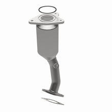 Load image into Gallery viewer, MagnaFlow Direct Fit Catalytic Converter 04 Chevy Malibu 3.5L