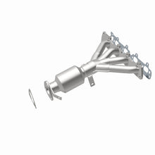 Load image into Gallery viewer, MagnaFlow Direct Fit Catalytic Converter 06 Pontiac G6 2.4L