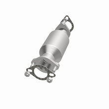 Load image into Gallery viewer, MagnaFlow Direct Fit Catalytic Converter 2007 Sorento V6 3.8 OEM Underbody