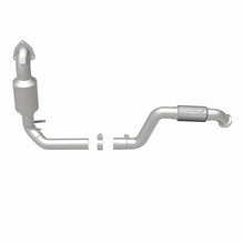 Load image into Gallery viewer, MagnaFlow Direct Fit Catalytic Converter 2014-2017 CLA250 L4 2 OEM Underbody