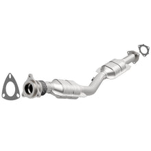 Load image into Gallery viewer, MagnaFlow Direct Fit Catalytic Converter 07-10 Saturn VUE 2.4L