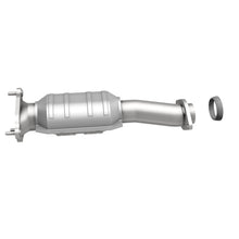 Load image into Gallery viewer, MagnaFlow Direct Fit Catalytic Converter 04 Ranger/Bser 3.0 Rear 50S