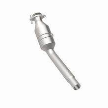 Load image into Gallery viewer, MagnaFlow Direct Fit Catalytic Converter 10-12 Jaguar XJ V8-5.0L
