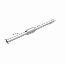 Load image into Gallery viewer, MagnaFlow Direct Fit Catalytic Converter 00-04 Tundra Rear 3.4L