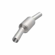 Load image into Gallery viewer, MagnaFlow Direct Fit Catalytic Converter 1994 GMA G3500 V6 4.3L