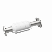 Load image into Gallery viewer, MagnaFlow Direct Fit Catalytic Converter 01/20/00-01 Jeep Cherokee 4.0L Rear (49 State)