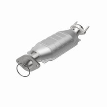 Load image into Gallery viewer, MagnaFlow Direct Fit Catalytic Converter 05-07 Ford Freestyle 3.0L