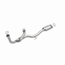 Load image into Gallery viewer, MagnaFlow Direct Fit Catalytic Converter 97-98 Toyota Avalon Camry 3