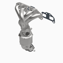 Load image into Gallery viewer, MagnaFlow Direct Fit Catalytic Converter 02-06 Nissan Sentra 2.5L - California