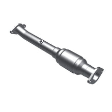 Load image into Gallery viewer, MagnaFlow Direct Fit Catalytic Converter 07 Titan 5.6L P/S rr OEM