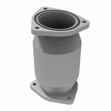 Load image into Gallery viewer, MagnaFlow Direct Fit Catalytic Converter 99-02 Daewoo Nubira 2.0L fr