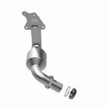 Load image into Gallery viewer, MagnaFlow Direct Fit Catalytic Converter 2011-2015 Juke L4 1.6 OEM Underbody