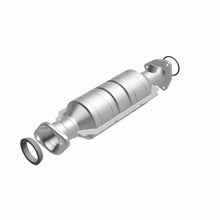 Load image into Gallery viewer, MagnaFlow Direct Fit Catalytic Converter 1998 Honda Odyssey 2.3L