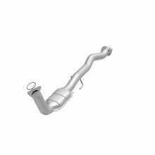 Load image into Gallery viewer, MagnaFlow Direct Fit Catalytic Converter 07-08 Sub XL 6.0 Passenger Side OEM