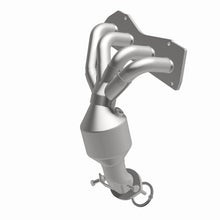 Load image into Gallery viewer, MagnaFlow Direct Fit Catalytic Converter 10-11 Toyota Camry 2.5L