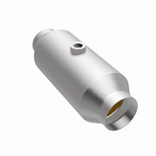 Load image into Gallery viewer, MagnaFlow Universal Catalytic Converter 2.25 W-O2 CA